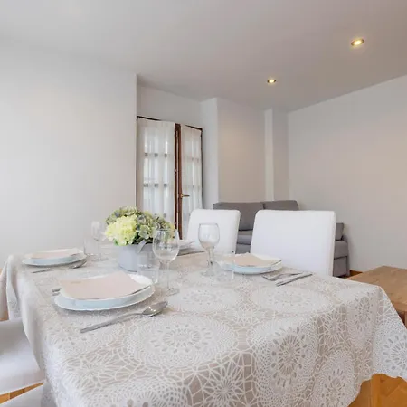 El Peregrino Llanes Vut Appartement Buitenkant foto
